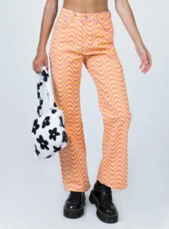 The Ragged Priest Wave Jean Pink & Yellow -Princess Polly Sales 1 modelinfo Nat us2 d10a90c4 f23d 467e 9743 3f20d3777588