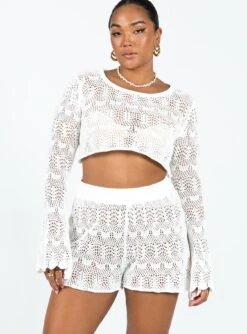 Princess Polly Sales -Princess Polly Sales 1 modelinfo rheanna us6 e2589119 2e21 40a0 9498 b76e03231ec1