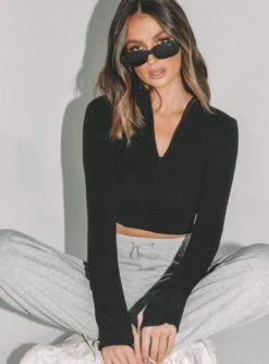 Princess Polly Blanco Top Black -Princess Polly Sales 1 d044cb43 f7e4 4406 b1ce 315046a5690b