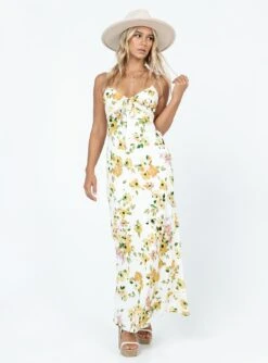 Princess Polly Emily Maxi Dress White / Yellow Floral -Princess Polly Sales 2 modelinfo anni us2 6f82ba44 98a8 427b b3b7 b140fbcacce6