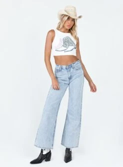 Princess Polly Giddy Up Tank Top White 12 Princess Polly Giddy Up Tank Top White -Princess Polly Sales 2 modelinfo chelsea us4 0a0ef42e cff2 48c9 b4af 85fbd95fff75