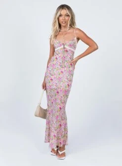 Princess Polly Emily Maxi Dress Pink Floral -Princess Polly Sales 2 modelinfo emma us2 0f7948f5 b385 41a6 81af 949c44ec9f00