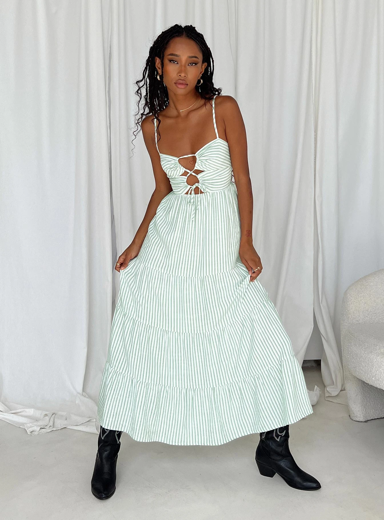 Princess Polly Rise Up Maxi Dress Green 2 Princess Polly Rise Up Maxi Dress Green - Image 2