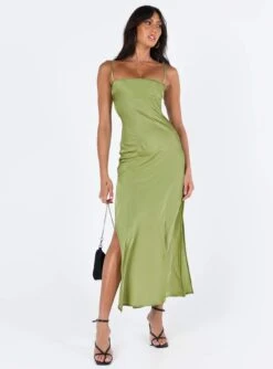 Princess Polly Leyana Maxi Dress Green -Princess Polly Sales 2 modelinfo josie us2 fc10789f e8fa 46a4 b882 0214f5d76df6