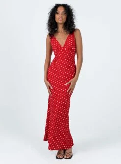 Princess Polly Nellie Maxi Dress Red Polka Dot -Princess Polly Sales 2 modelinfo kristen us2 5a202900 4ea6 41c6 a84d abb74303b654