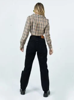 Princess Polly Holly Asymmetric Ripped Leg Jeans Black Denim -Princess Polly Sales 2O0A1034