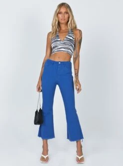 Princess Polly Faye Cropped Jeans Blue Denim -Princess Polly Sales 2 4901373a b293 4540 b159 12583a66c6f1