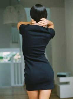 Classic Mini Dress Black -Princess Polly Sales 2 7228a2d3 550c 49a4 a4b9 c8fd15293a10