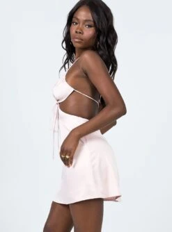 Princess Polly Lexie Mini Dress Pink 6 Princess Polly Lexie Mini Dress Pink -Princess Polly Sales 3 modelinfo Cynthia us4 1b89425a a4cd 42c7 a4f5 0b9d3daa6cff