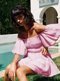 Princess Polly Halton Mini Dress Pink -Princess Polly Sales 3 modelinfo Natalia us4 f0c60c75 b492 4964 9b6d 4de9758c9658