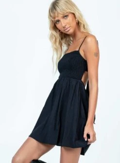Princess Polly Talissa Mini Dress Black -Princess Polly Sales 3 modelinfo beanie us0 794414f5 2b59 44e5 8a18 da3cdefa7388
