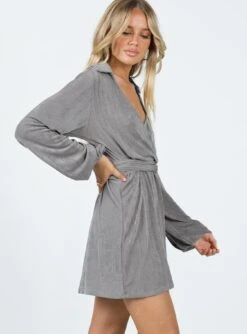 Princess Polly Party Time Mini Dress Slate Grey -Princess Polly Sales 3 modelinfo elly us2 9417d1df f818 4d03 b6ff 703426151d9f