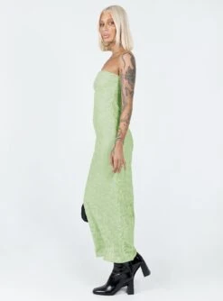 Princess Polly Sakina Maxi Dress Green 10 Princess Polly Sakina Maxi Dress Green -Princess Polly Sales 3 modelinfo emma leigh us4 b4864921 0c1d 45e4 b429 370d8ef883d4