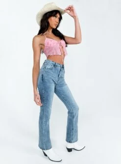 Princess Polly Trudi Denim Jeans -Princess Polly Sales 3 modelinfo josephine us2 deaf5a15 79da 421a 92a6 b88b83b5f806