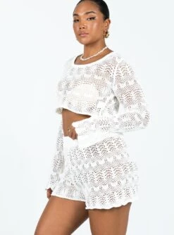 Princess Polly Leah Knit Set White 12 Princess Polly Leah Knit Set White -Princess Polly Sales 3 modelinfo rheanna us6 55e6b537 6da5 46d3 9578 5852fd0071f2