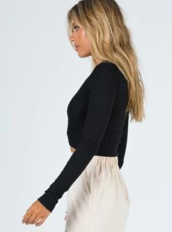 Princess Polly Abigal Top -Princess Polly Sales 3 1ca9db7f 2f64 4499 8ba2 d8098f88fbb9