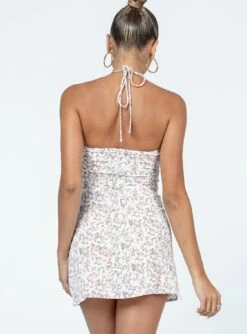 Princess Polly Acer Mini Dress Pink Multi -Princess Polly Sales 4 modelinfo Alexis us2 91a90963 b40e 4c2a 814c a345496de243