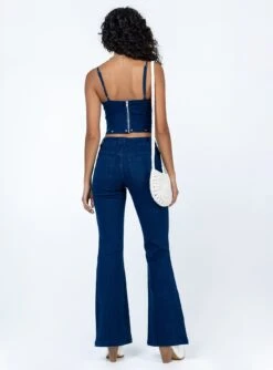 Princess Polly Buckley Denim Jeans Blue -Princess Polly Sales 4 modelinfo Ariel us2