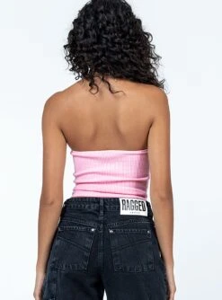 Princess Polly Tenley Strapless Top Pink -Princess Polly Sales 4 modelinfo Ariel us2 5f8cd4b4 9da1 418e b0d9 d50e4abf79ad