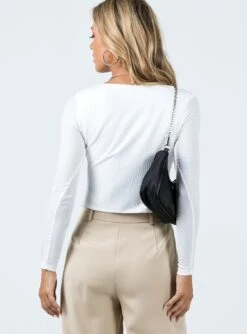 Princess Polly McCall Long Sleeve Top White -Princess Polly Sales 4 modelinfo Cathlin us2 70124603 7c2e 4577 9299 ac31256aee7b