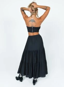 Princess Polly Allie Set Black -Princess Polly Sales 4 modelinfo Cathlin us2 8779c3b3 fce7 45a4 9dae d8729c071bde