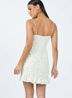 Motel Alaca Dress Pretty Petal Ivory 10 Motel Alaca Dress Pretty Petal Ivory -Princess Polly Sales 4 modelinfo Christy us2 12be358f 6875 4faf b3e4 25154115e1eb