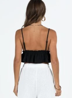 Princess Polly Contardo Top Black -Princess Polly Sales 4 modelinfo Elise us2 254c866c f077 48c4 abd8 3ee0b3e6fcf7