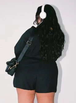 The Chloe Set Black Curve -Princess Polly Sales 4 modelinfo Javi us14 3dfd091a a8d9 408c 8244 946d0e299059