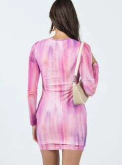 Princess Polly Barclay Long Sleeve Mini Dress Pink -Princess Polly Sales 4 modelinfo casey us2 217cce55 b610 46b9 a456 34ddf2ad0f0f