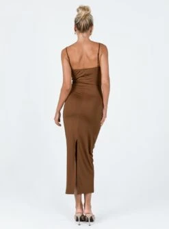 Ryleigh Maxi Dress Brown -Princess Polly Sales 4 modelinfo chelsea us4 d21be6c2 ecbe 409f aa55 a6286b2003da