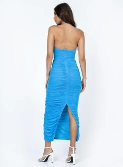 Princess Polly Lapira Maxi Dress Blue 9 Princess Polly Lapira Maxi Dress Blue -Princess Polly Sales 4 modelinfo cindy us2 4d2f1ef9 86d4 41eb 9bf8 d9a3252d0751