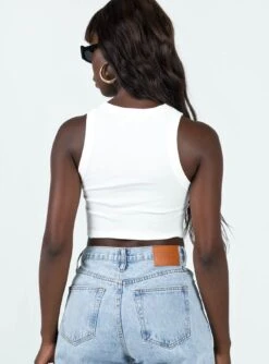 Classic Tank Top White -Princess Polly Sales 4 modelinfo cynthia us4 0fa62982 f82b 4c2c 8664 9dff591feb68