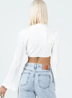 Princess Polly Venga Long Sleeve Top White -Princess Polly Sales 4 modelinfo emma leigh us4 dcd22ab5 6701 46e1 933e 65c9fa2b09c1