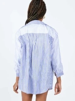 Princess Polly Robinson Top Blue 11 Princess Polly Robinson Top Blue -Princess Polly Sales 4 modelinfo jenaya us2 882e6e0c 3644 42bf bbff 65bcf95281ae