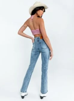 Princess Polly Trudi Denim Jeans -Princess Polly Sales 4 modelinfo josephine us2 d857abcf ccf2 49e4 89a7 221bda388d57