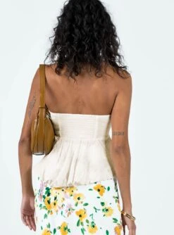 Princess Polly Long Summer Nights Top Ivory -Princess Polly Sales 4 modelinfo kristen us2 1421cf38 450d 4e34 b589 05fc98568120