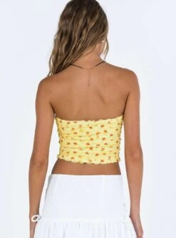 Princess Polly Dayrella Tube Top Yellow -Princess Polly Sales 4 modelinfo mirte us2 646df0c1 1892 4392 a1ea 87ce147853d0