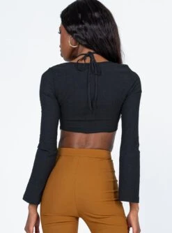 Princess Polly Jaycee Long Sleeve Top Black -Princess Polly Sales 4 modelinfo tori us2 b402fff8 1093 4a5c 833d 6ee9054d8ea7