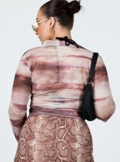 Motel Kelly Shirt Abstract Animal Skin -Princess Polly Sales 4 39e1860d 1efc 47c5 b67e 6c994a185dbc