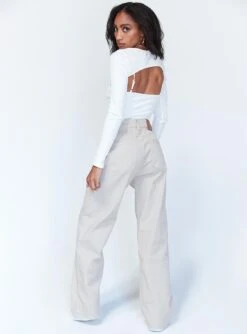 Princess Polly Elianna Jeans Beige -Princess Polly Sales 4 e950f8ef 7d44 469d a71f 658b22eef64d