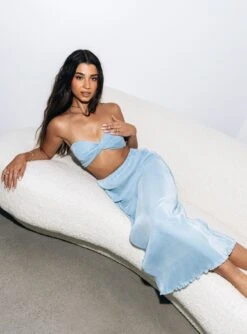 Princess Polly Brianna Set Blue -Princess Polly Sales 5 modelinfo Valentina us6 ec9d4c78 9c52 4548 a128 5829432f7f18