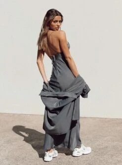 Princess Polly Callie Maxi Set Grey -Princess Polly Sales 5 modelinfo kinsey us2 07a05c51 d669 4f0e bf8a de08e2c354d2